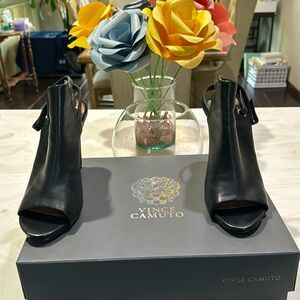 Vince Camuto VC-Fenette Soft Black Leather Peep Toe Heels Size US 6.5 M
